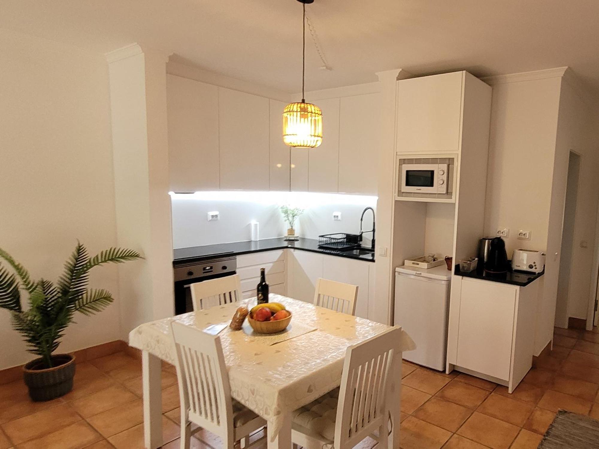 Apartment Vila Mós in Porto Mós Beach Lagos Esterno foto
